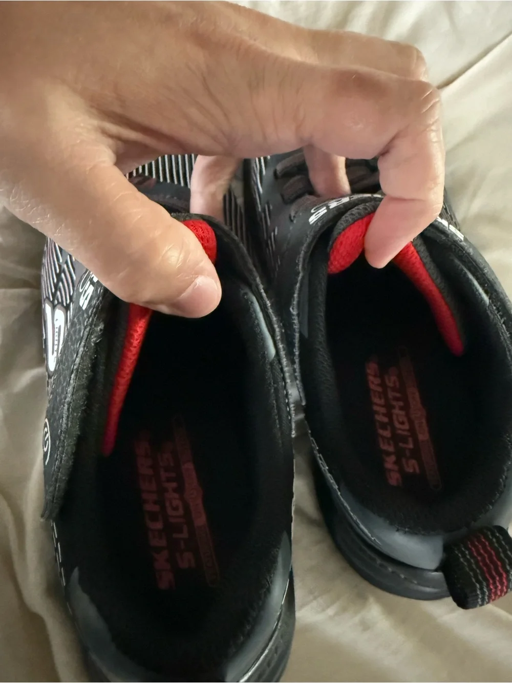 Skechers S-Lights Ortex Light-Up Sneakers Boys Size 2 Black Red